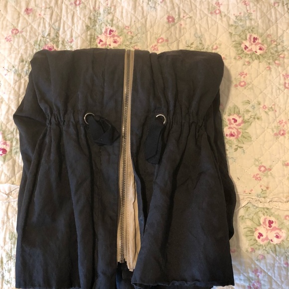 Jackets - Picture 7 of 7